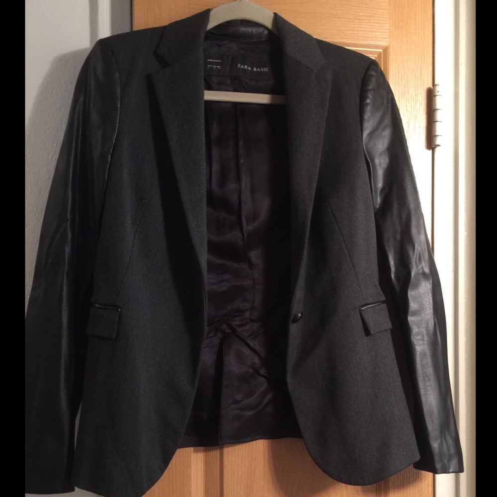Zara Blazer w Faux-Leather Sleeves! Size S, EUC! - Picture 3 of 8